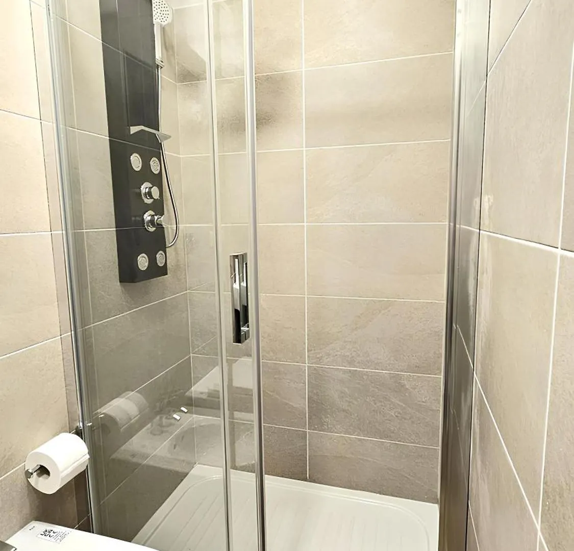 Convenient Booking B&B Rome 0*,