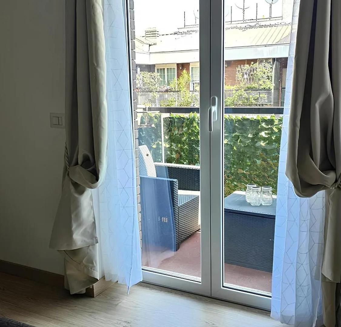 Convenient Booking B&B Rome 0*,  Italy