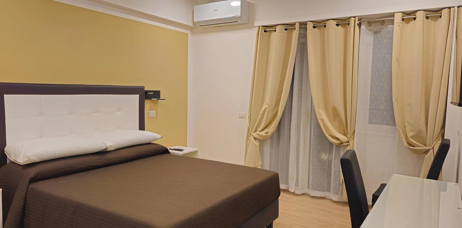 Convenient Booking B&B location